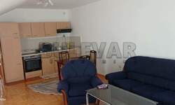 Trosoban stan, Centar · 90m² · 400€ | SveNekretnine