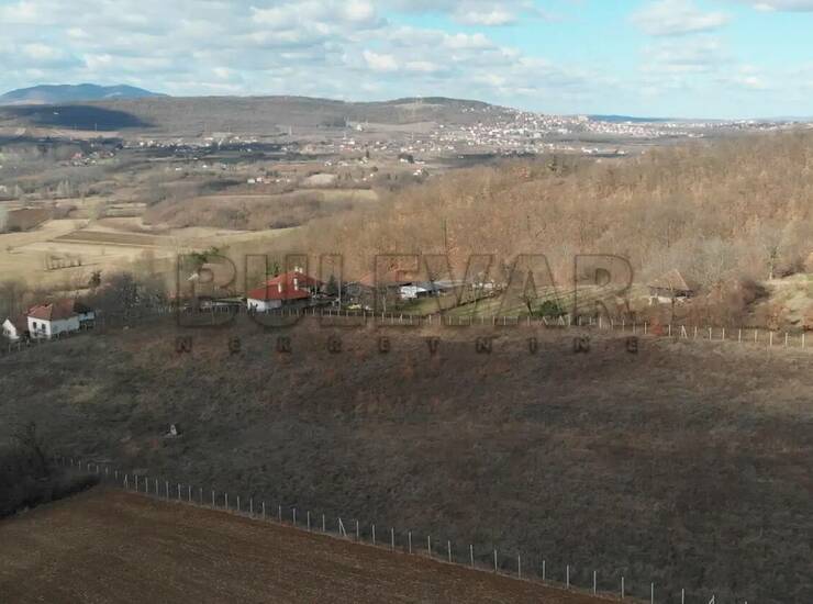 Plac Topola, Božurnja – fotografija 5