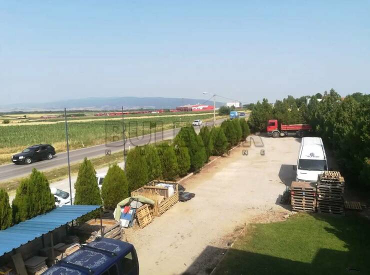 Plac Niš, Čamurlija – fotografija 3