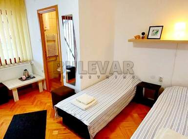 Kuća, 9 Maj (Novo naselje) · 300m² · 2.950€ | SveNekretnine