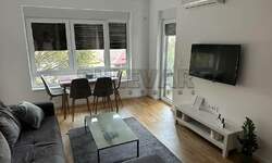 Jednoiposoban stan, Obilićev venac · 49m² · 450€ | SveNekretnine