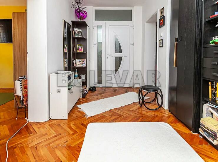 Kuća Niš, Kalač brdo – fotografija 9