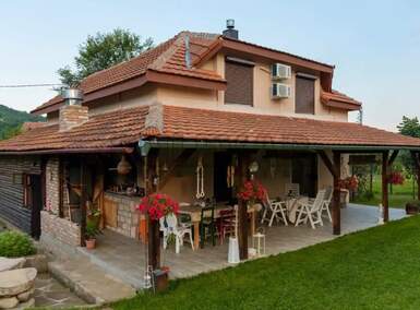 Kuća, Bela Palanka · 160m² · 300.000€ | SveNekretnine