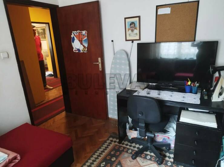 Kuća Niš, Crveni pevac – fotografija 8