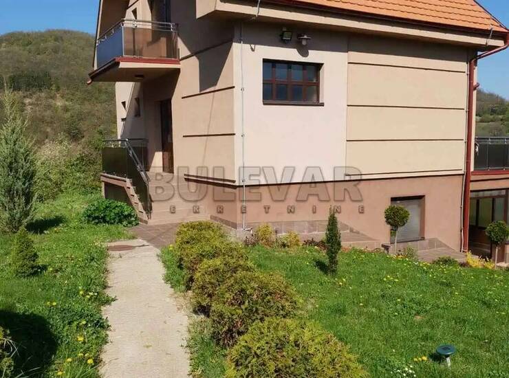 Kuća Dimitrovgrad, Lukavica – fotografija 1