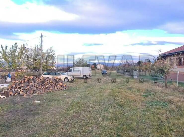 Plac Niš, Merosina – fotografija 1