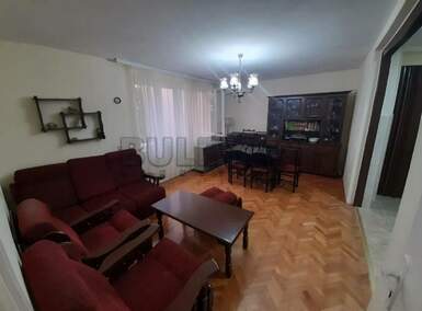 Jednoiposoban stan, Centar · 45m² · 300€ | SveNekretnine