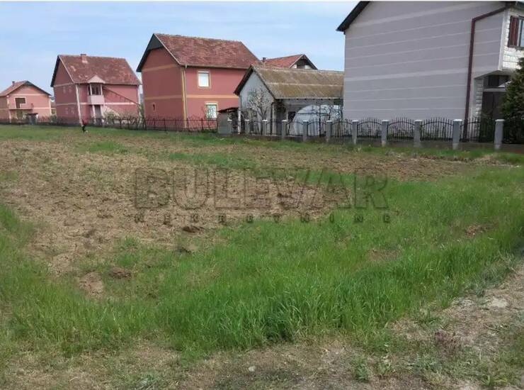 Plac Niš, Pasi poljana – fotografija 3