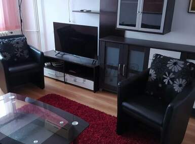 Trosoban stan, Obilićev venac · 80m² · 600€ | SveNekretnine