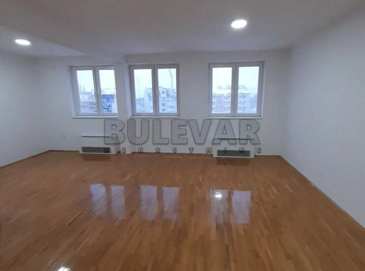 Poslovni prostor / Lokal Niš, Čair – fotografija 1