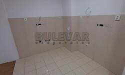 Poslovni prostor / Lokal, Čair · 80m² · 550€ | SveNekretnine