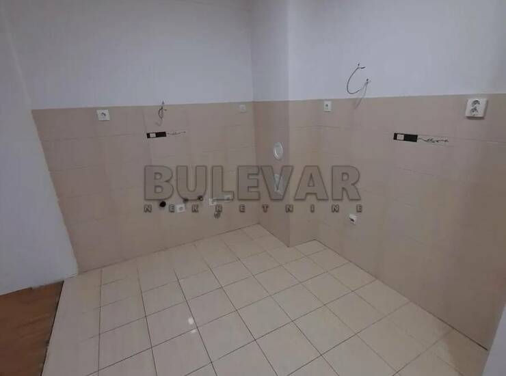 Poslovni prostor / Lokal Niš, Čair – fotografija 3