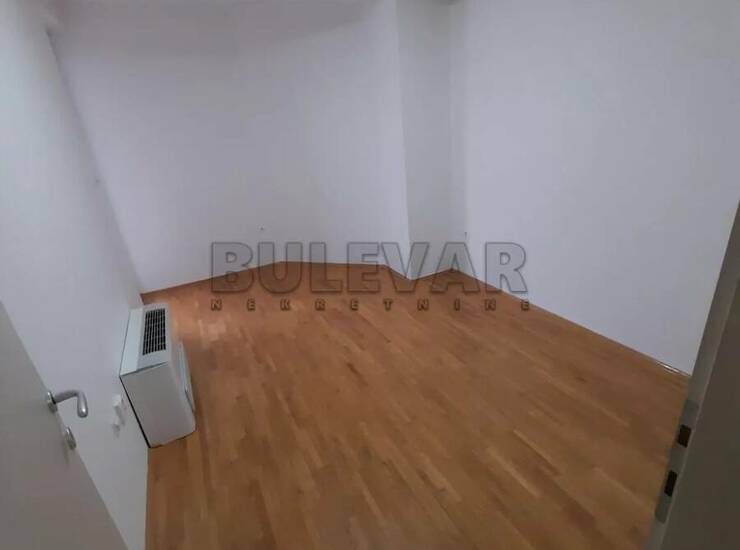 Poslovni prostor / Lokal Niš, Čair – fotografija 7