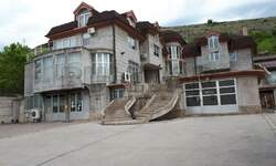 Poslovni prostor / Lokal · 2383m² · 990.000€ | SveNekretnine