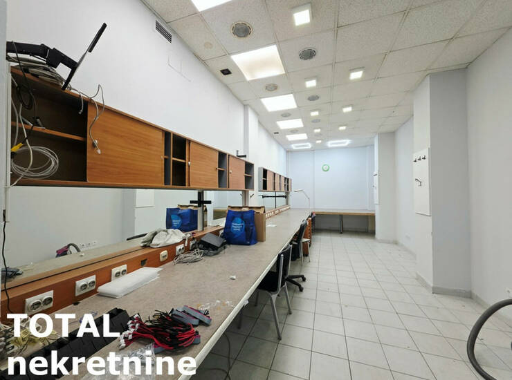 Poslovni prostor / Lokal Novi Sad, Bulevar – fotografija 6