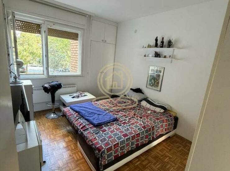 Stan Niš, Marger – fotografija 1
