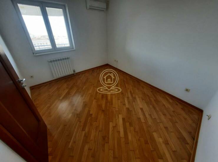 Poslovni prostor / Lokal Beograd, Karađorđev park – fotografija 4