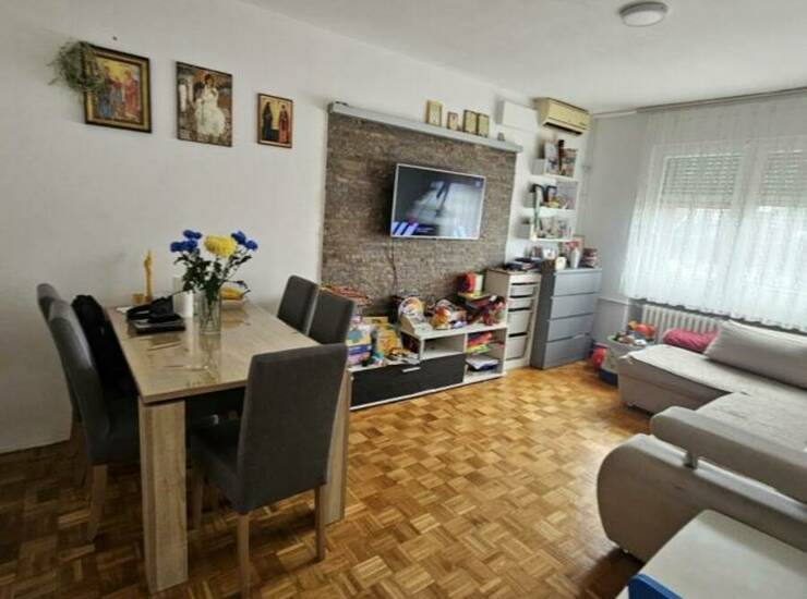 Stan Beograd, Vukov Spomenik – fotografija 3