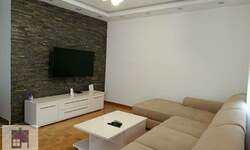 Trosoban stan, Obrenovac (mesto) · 75m² · 350€ | SveNekretnine