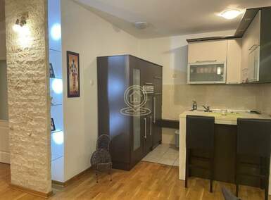 Dvosoban stan, Novi Sad · 50m² · 500€ | SveNekretnine