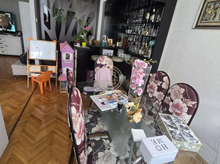 Stan Niš, Bulevar Nemanjica – fotografija 5