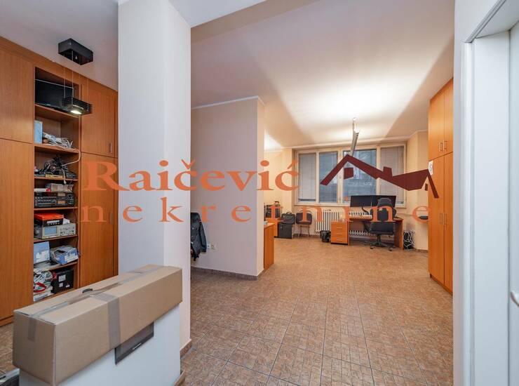 Poslovni prostor / Lokal Beograd, Banovo Brdo – fotografija 9
