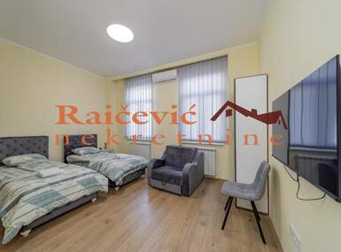 Stan, Ekonomski Fakultet · 211m² · 890.000€ | SveNekretnine