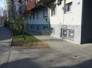 Poslovni prostor / Lokal · 270m² · 250.000€ | SveNekretnine