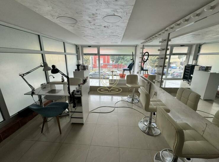 Poslovni prostor / Lokal Novi Sad – fotografija 1