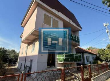 Kuća, Ćuprija · 300m² · 350€ | SveNekretnine