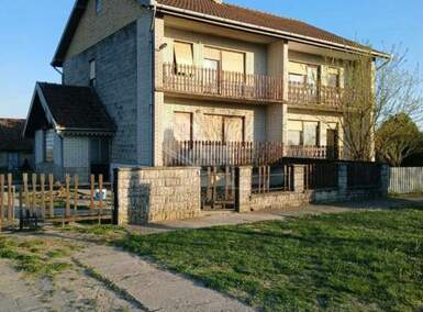 Cetvorosoban stan, Kolut · 202m² · 62.000€ | SveNekretnine