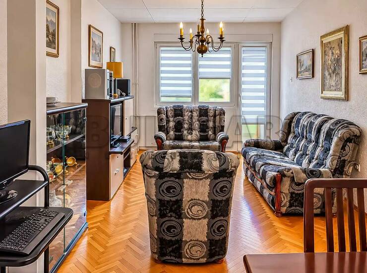 Stan Niš, Bulevar Nemanjića – fotografija 1