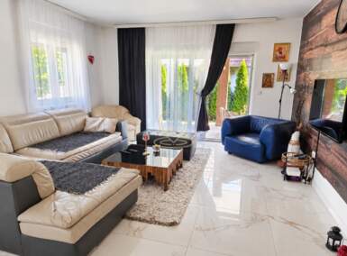 Kuća, Novi Sad · 200m² · 1.000€ | SveNekretnine