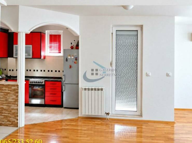 Stan Beograd, Voždovačka crkva – fotografija 4