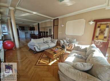 Poslovni prostor / Lokal, Beograd · 92m² · 800€ | SveNekretnine