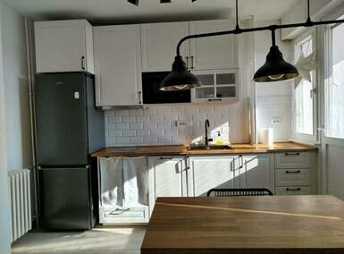 Trosoban stan, Blok 8a · 77m² · 800€ | SveNekretnine