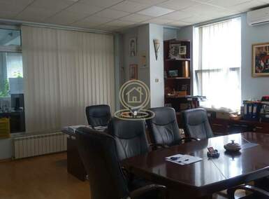 Poslovni prostor / Lokal · 145m² · 432.000€ | SveNekretnine