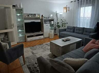 Troiposoban stan, Blok 72 · 95m² · 310.000€ | SveNekretnine