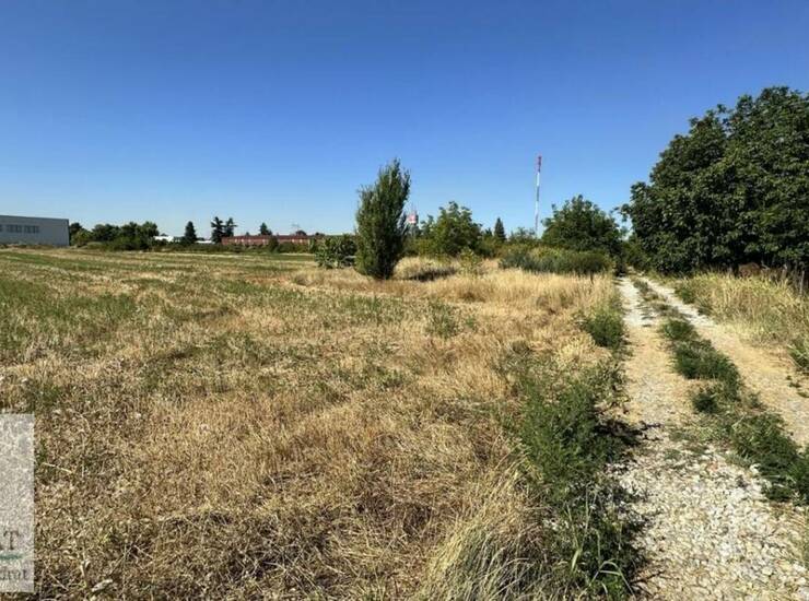 Plac Beograd, Urovci – fotografija 3