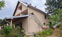 Vikendica, Sremski Karlovci · 96m² · 160.000€ | SveNekretnine