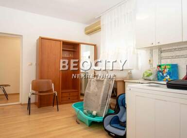 Jednosoban stan, Voždovac · 25m² · 250€ | SveNekretnine