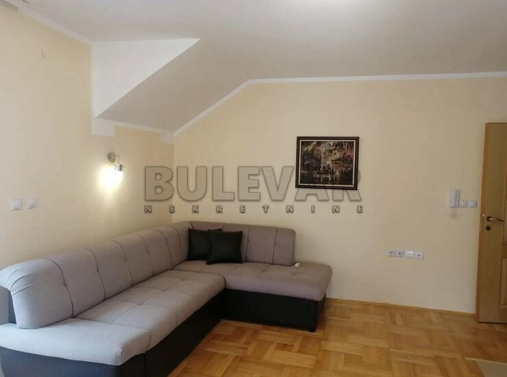 Stan Niš, Čalije – fotografija 1