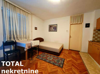 Garsonjera, Grbavica · 27m² · 300€ | SveNekretnine