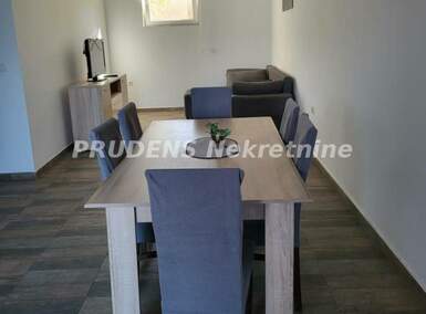 Dvosoban stan, Surčin (mesto) · 75m² · 500€ | SveNekretnine