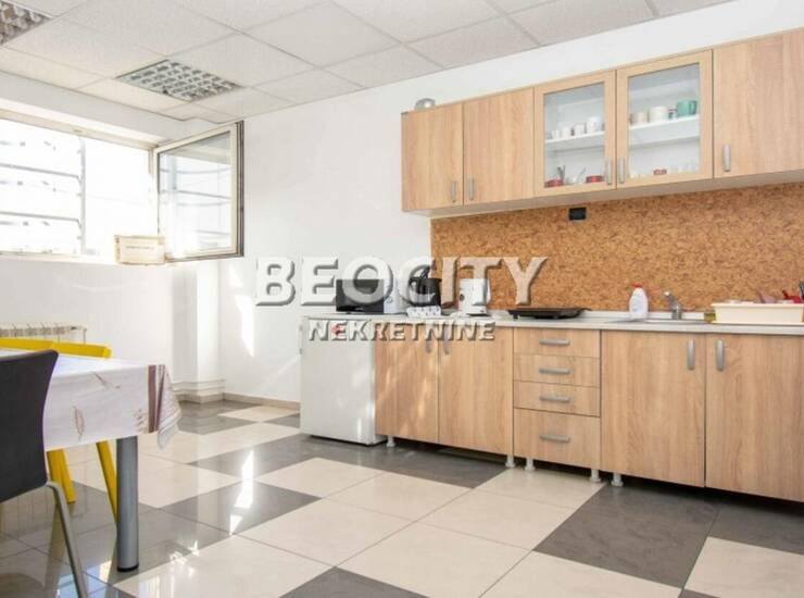 Poslovni prostor / Lokal Beograd, Zemun (cara Dušana) – fotografija 8