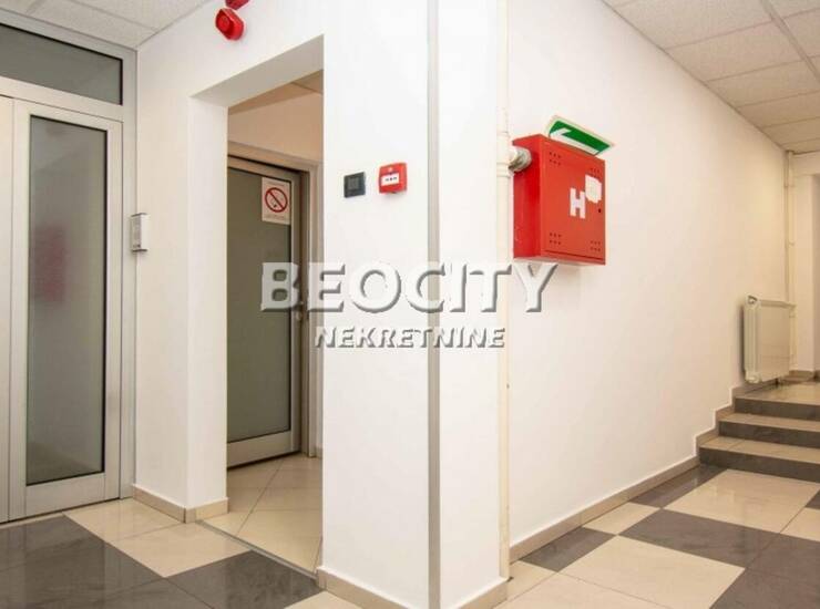 Poslovni prostor / Lokal Beograd, Zemun (cara Dušana) – fotografija 9