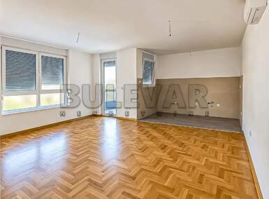 Poslovni prostor / Lokal, Niš · 52m² · 400€ | SveNekretnine