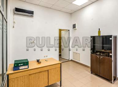 Poslovni prostor / Lokal, Centar · 20m² · 230€ | SveNekretnine