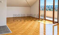 Trosoban stan, Centar · 94m² · 800€ | SveNekretnine