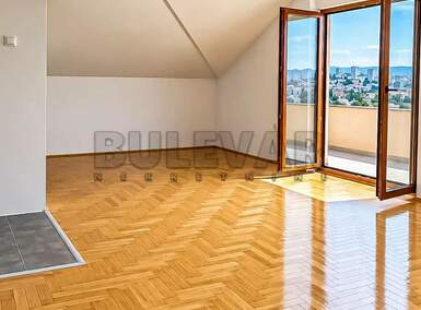 Trosoban stan, Centar · 94m² · 800€ | SveNekretnine